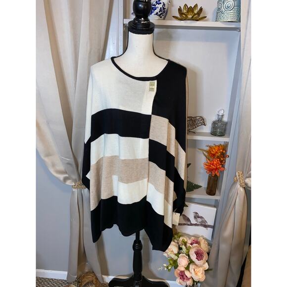 NWT $109.50 Calvin Klein Nude White Black Gold Hardware 1 size Fits Most Poncho - Picture 1 of 12